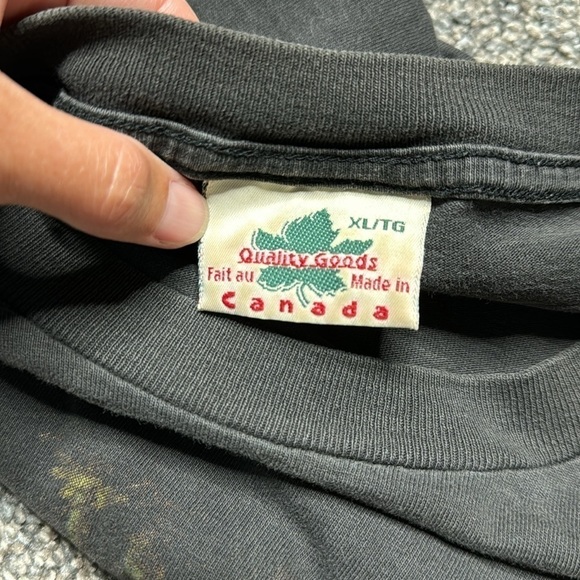 Vintage Quality Goods Wolf Canada Black Tshirt Size XL - Picture 7 of 9